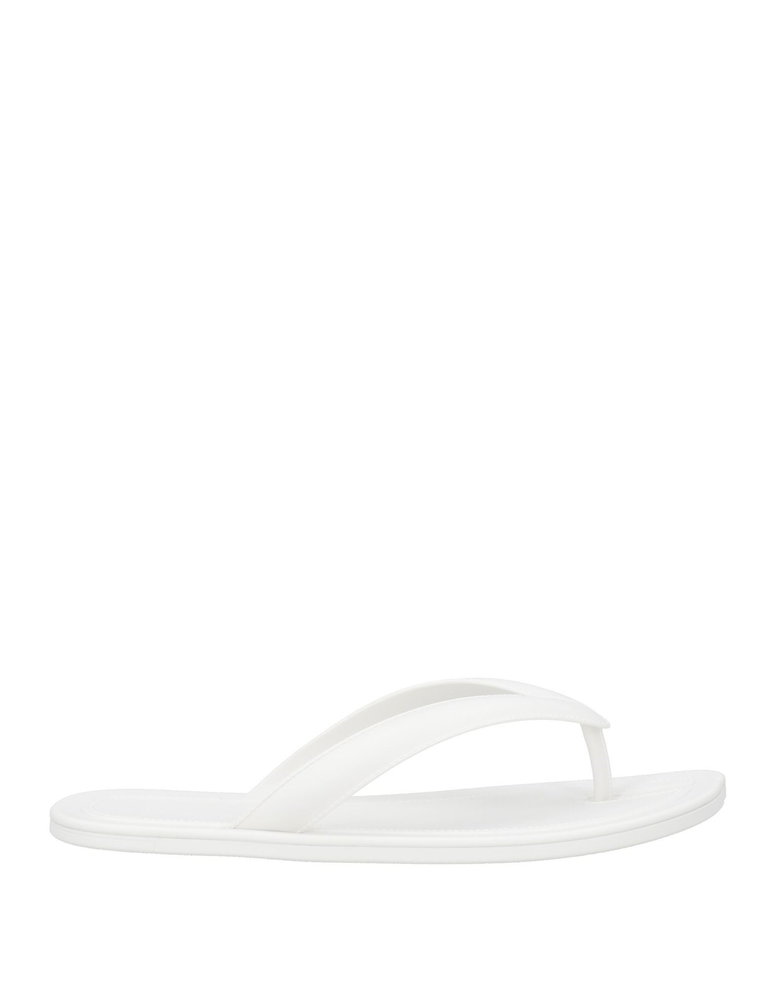 Thong sandals