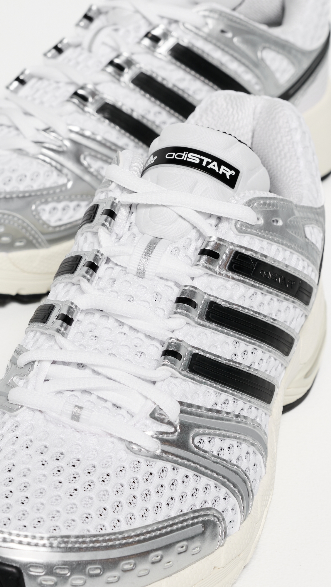 Adistar Control 5 Sneakers White/Core Black/Off White