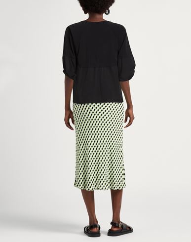 Woman T