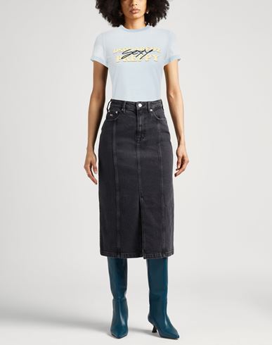Woman T