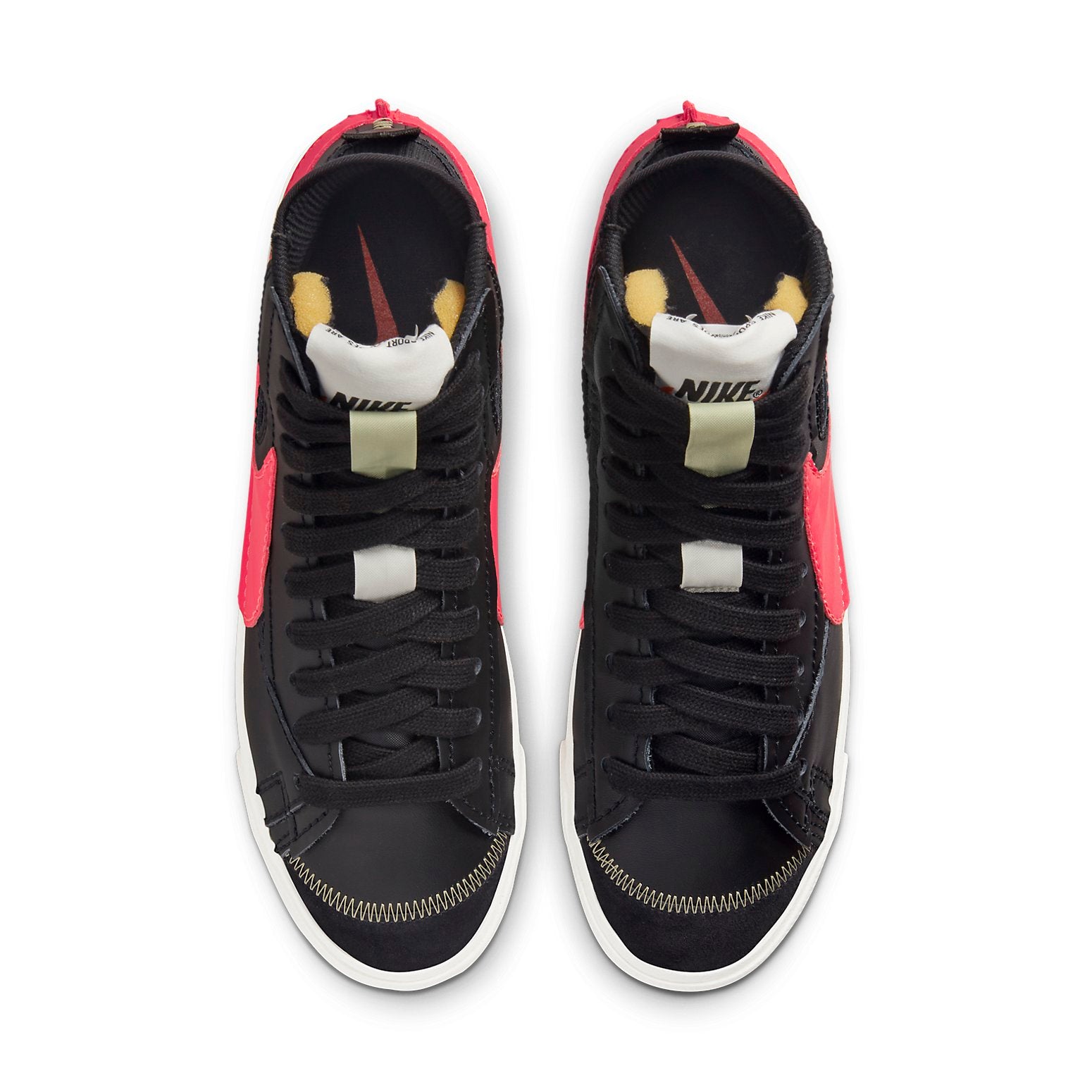 Blazer Mid '77 Jumbo 'Black Bright Crimson'