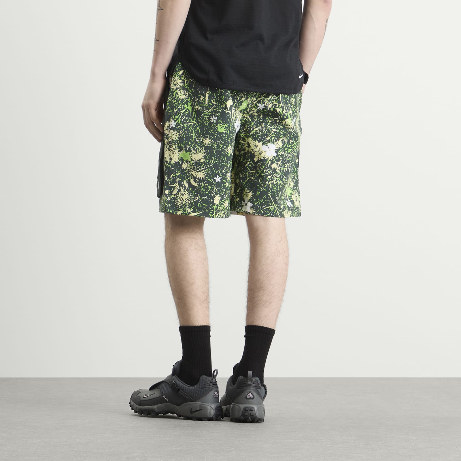 Men's ACG All Over Print Smith Summit Short in Black Spruce/Life Lime/Summit White