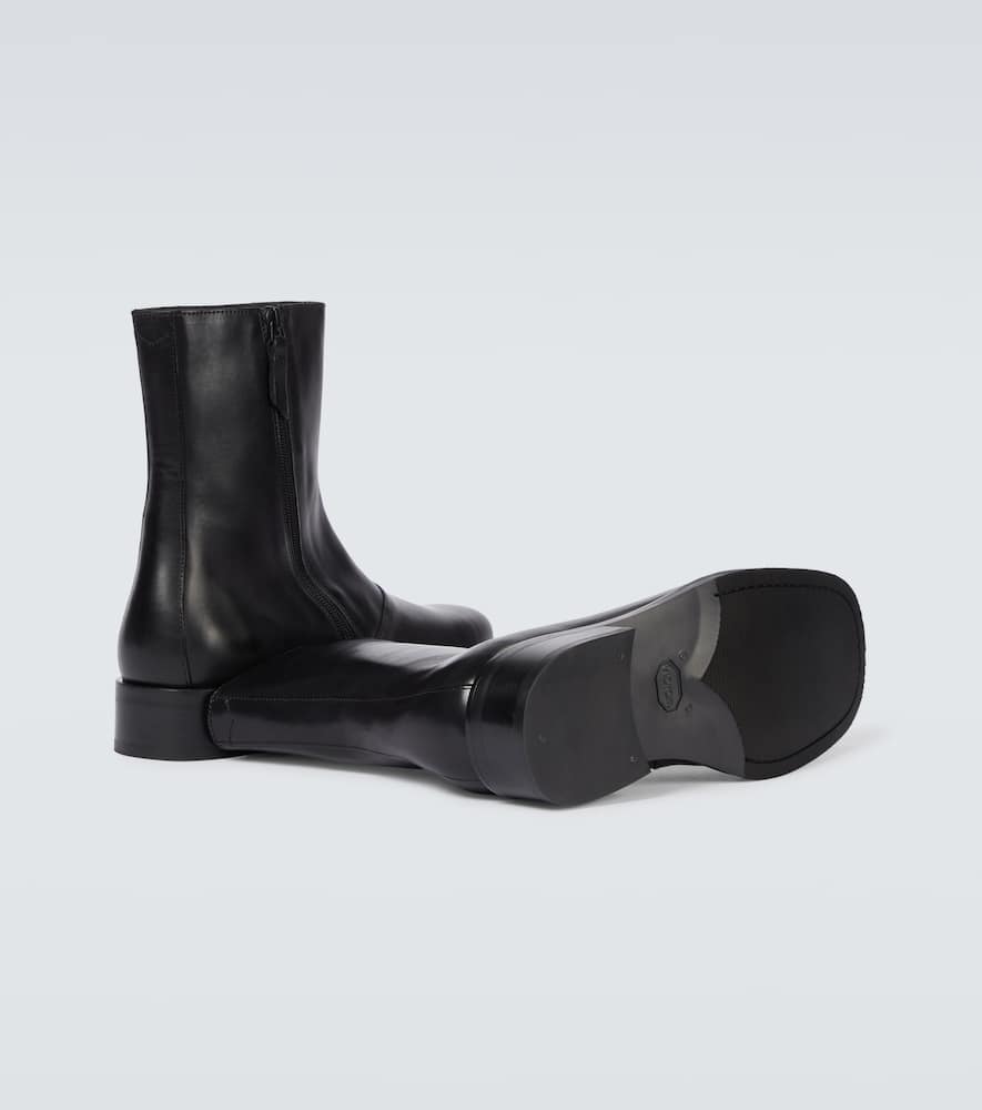 Our Legacy Camion leather Chelsea boots