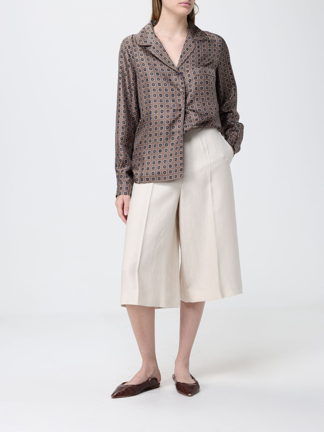 Shorts Woman color Beige