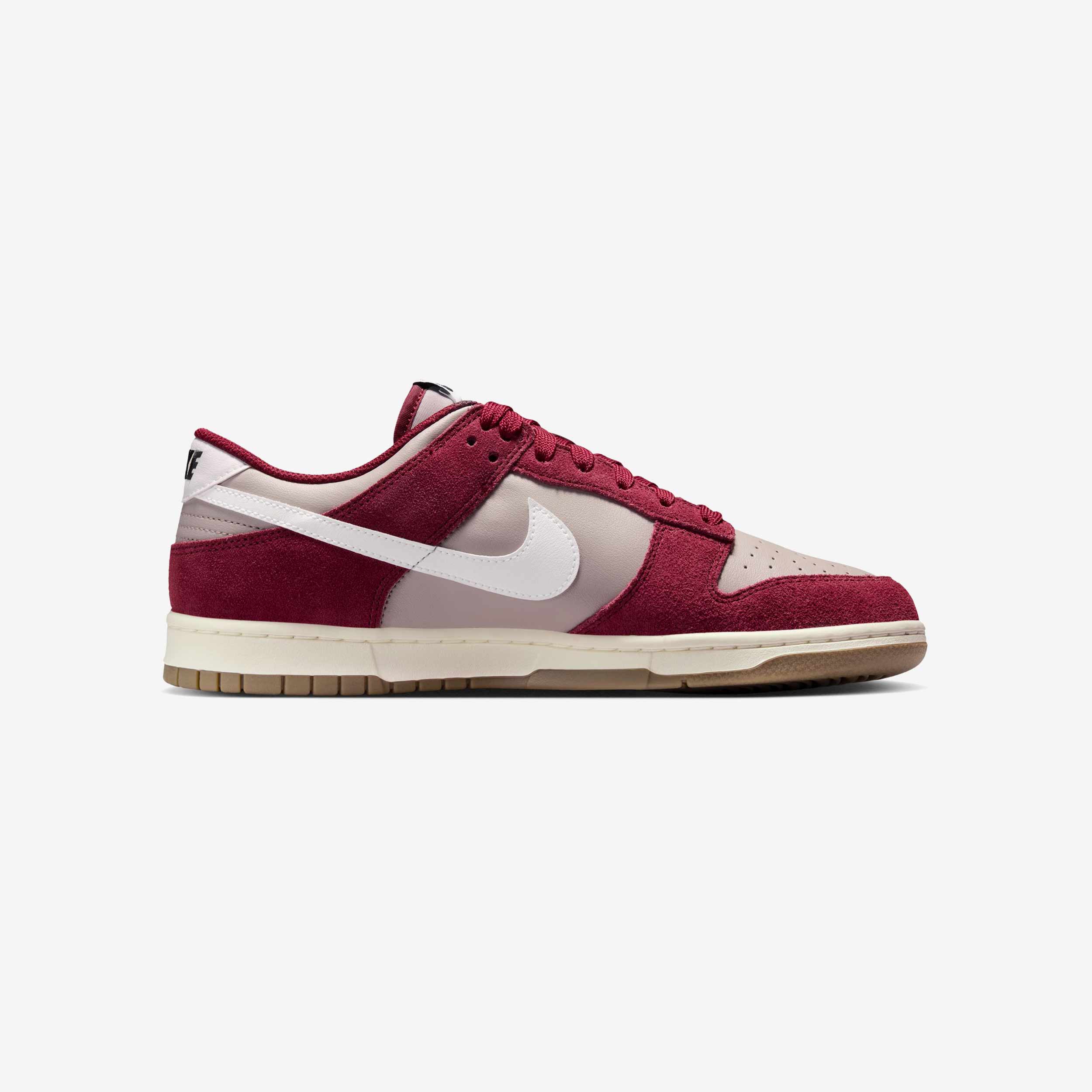 Nike | Dunk Low Retro SE - COLLEGE GREY/WHITE-TEAM RED-SAIL - male