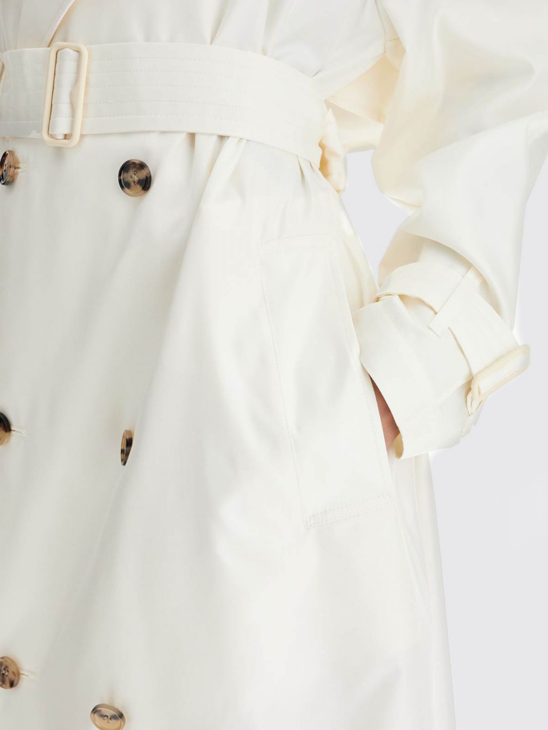 Double-breasted belted trench coat - Neutrals