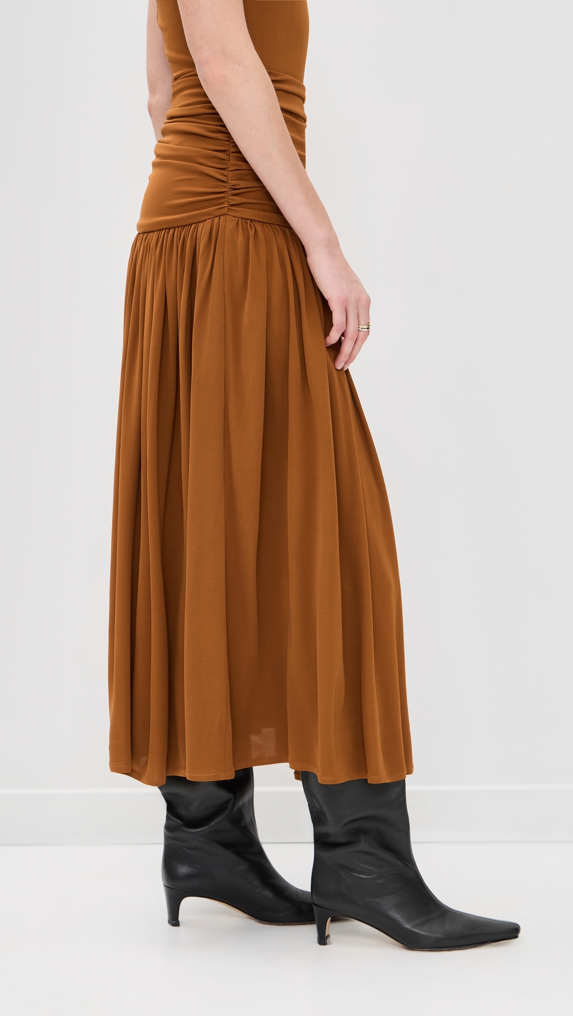 Nora Skirt Walnut