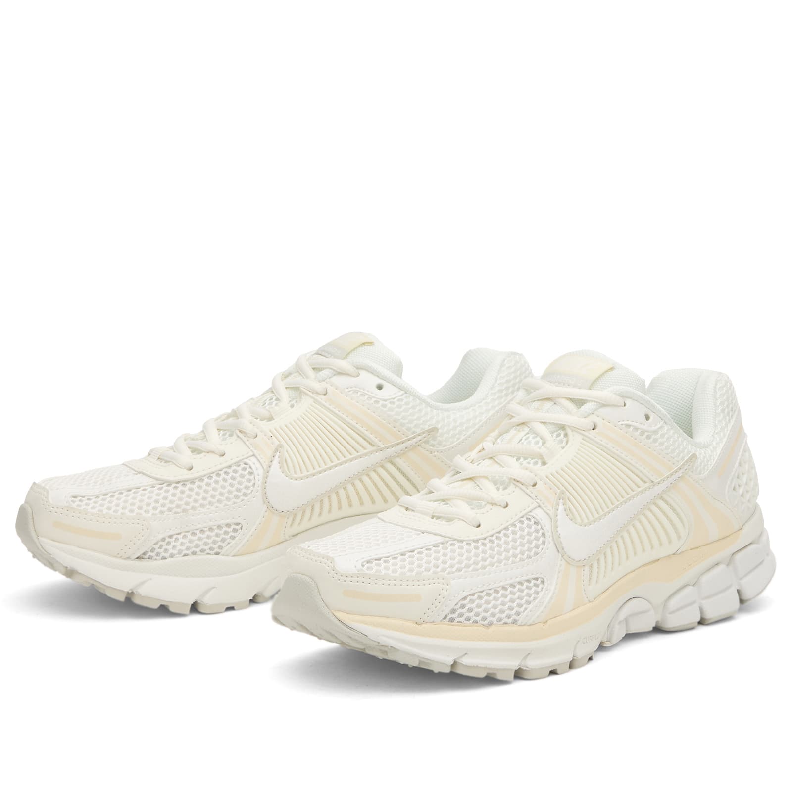 Women's Zoom Vomero Sneaker Sail/Summit White/Bone