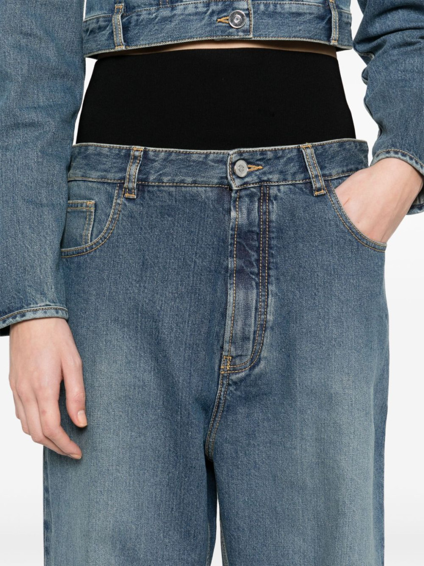 Straight Jeans