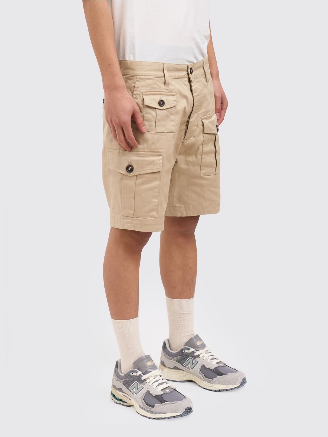 Shorts Men color Beige