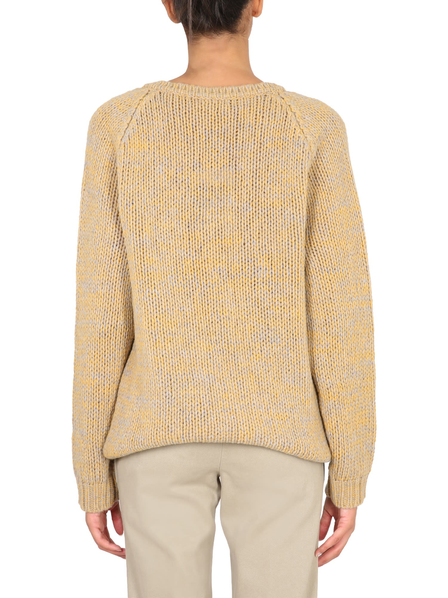 Virgin wool V-neck jumper