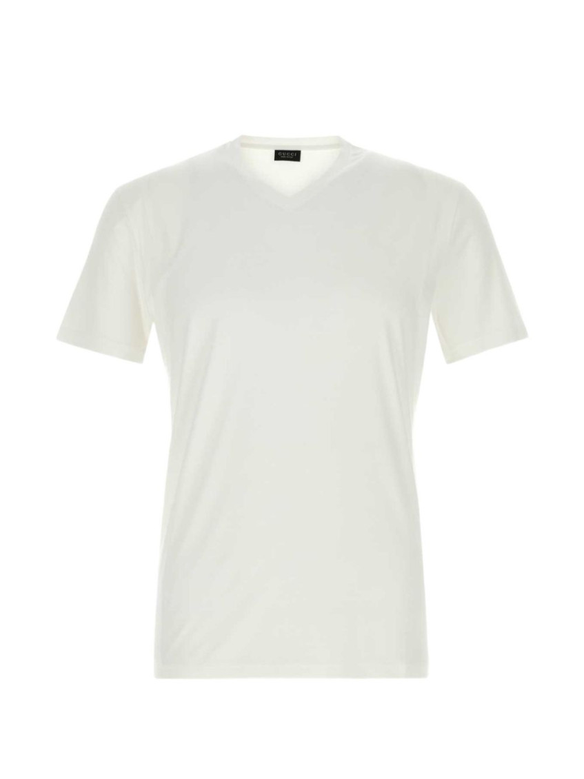 V-neck T-shirt