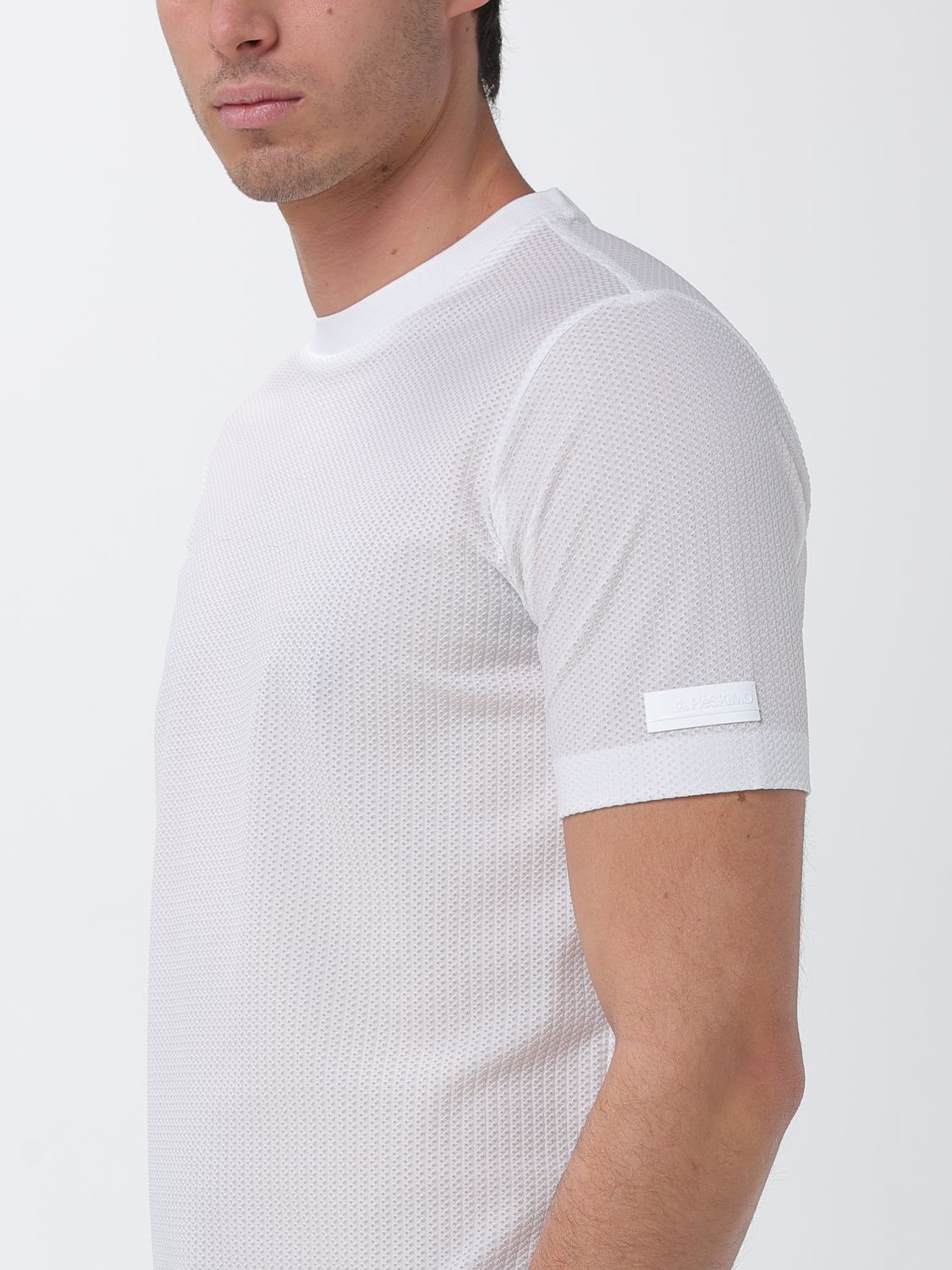 T-Shirt Men color White