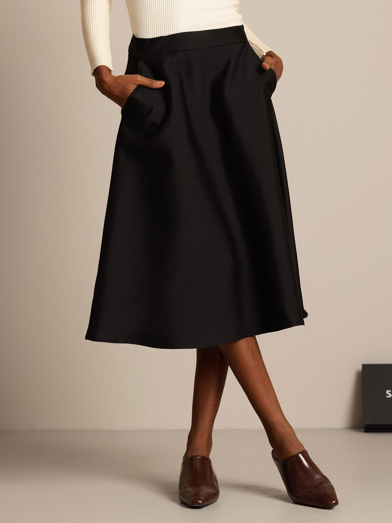 32Momme Silk-Wool Blend  A Line Midi Skirt with Zipper Deign