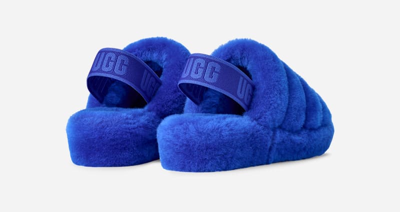 ® Women's Fluff Yeah Slide Sheepskin Slippers in Regal Blue/Dazzling Blue