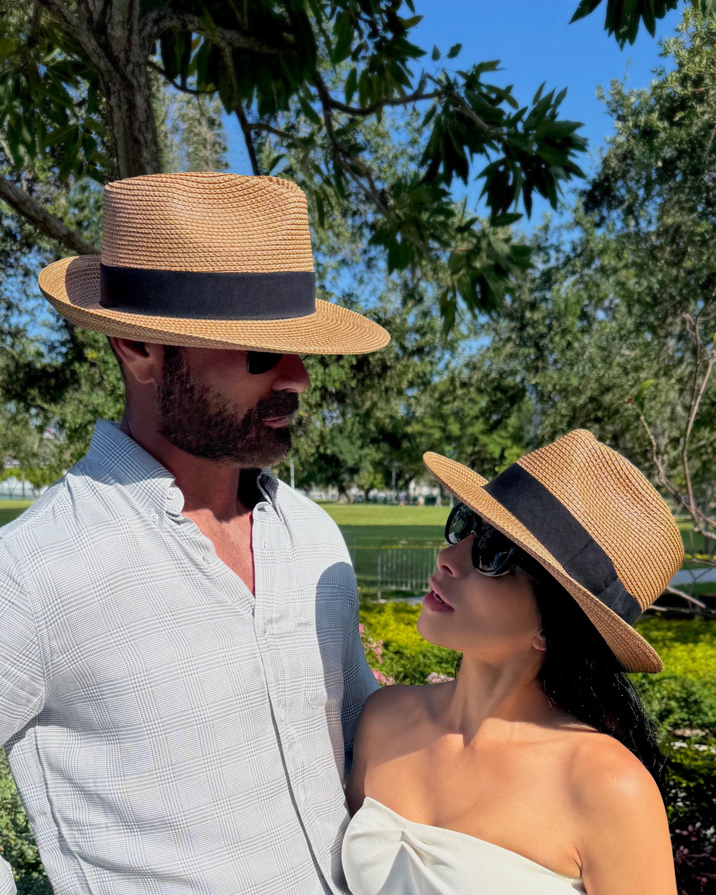 Squishee Classic Fedora for Women, Natural/Black, Packable Straw Hat