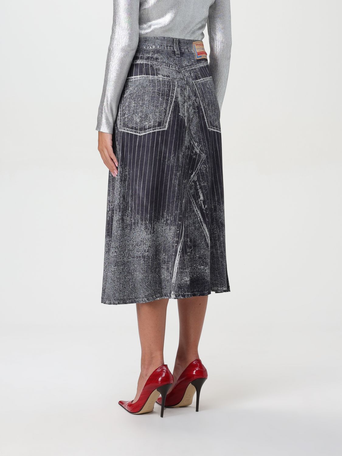 Satin skirt with print of pinstripe denim