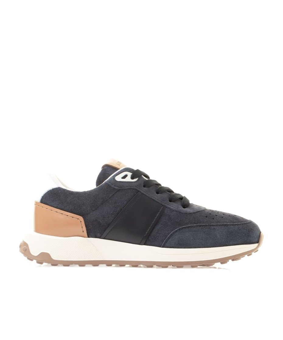 Low-top suede sneakers