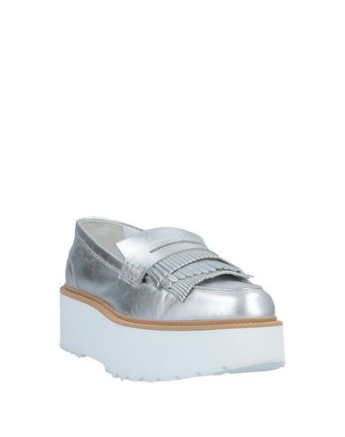 Woman Loafers Silver