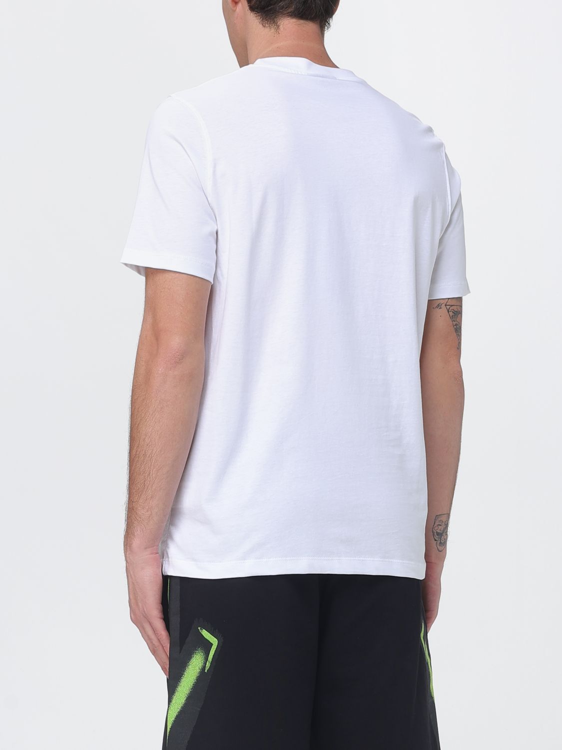 T-Shirt Men color White