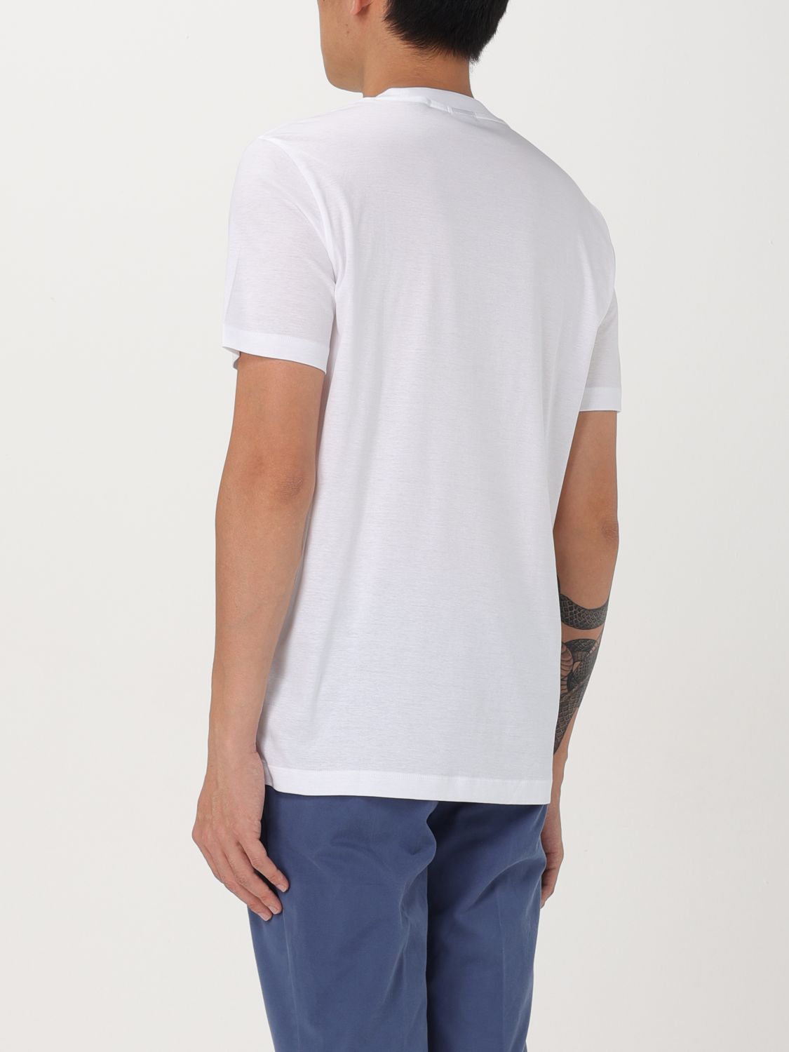 T-Shirt Men color White