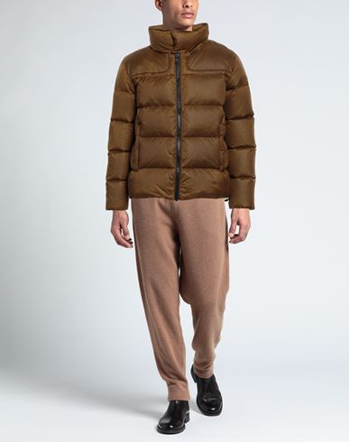 Man Puffer Camel