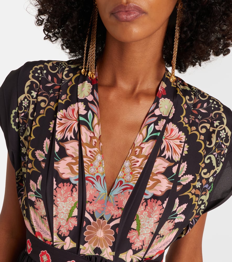 Accordion printed plissé maxi dress