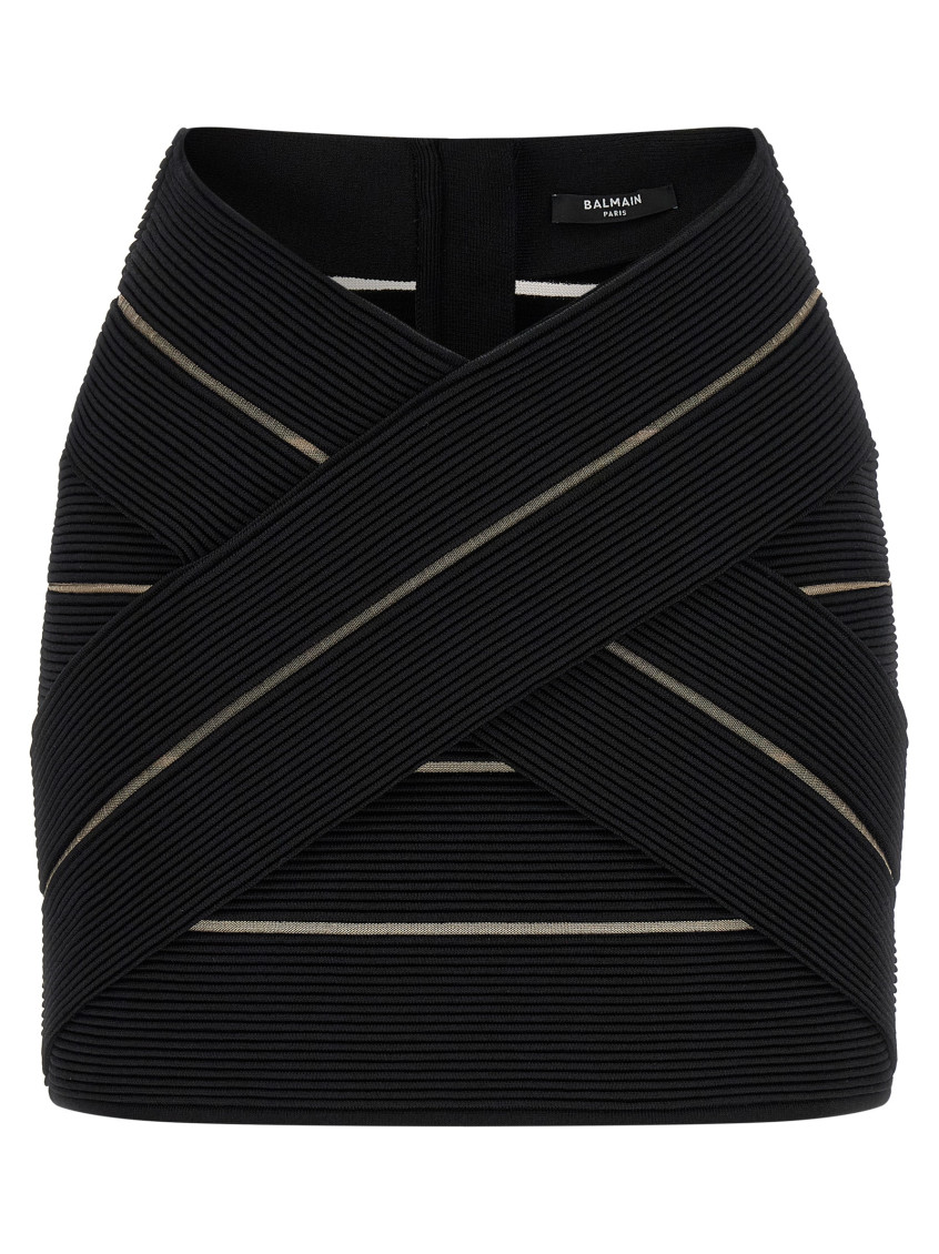 V-shaped Waist Skirt