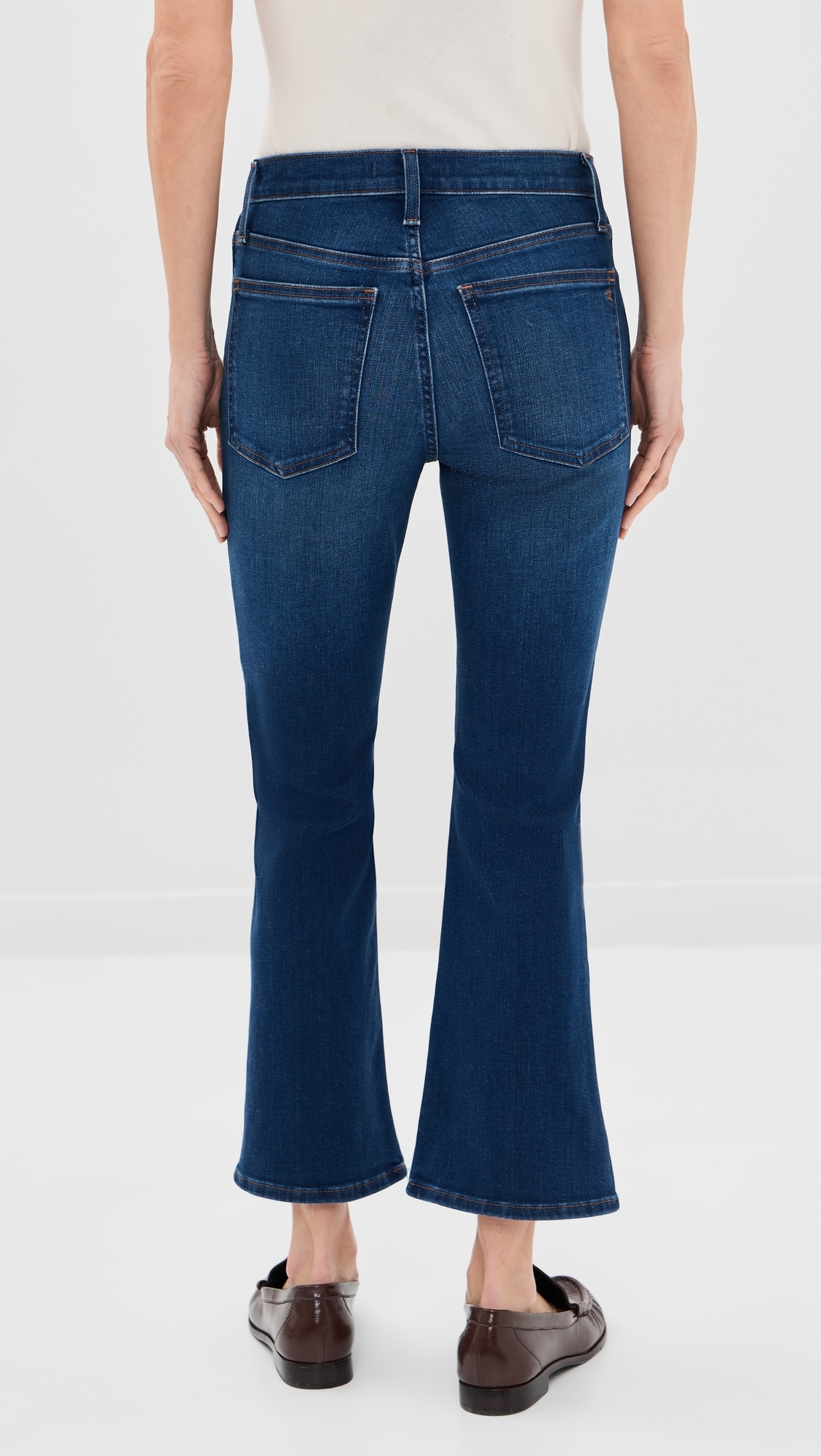 The Short Stretch Flare Crop Jeans Osgoode Wash