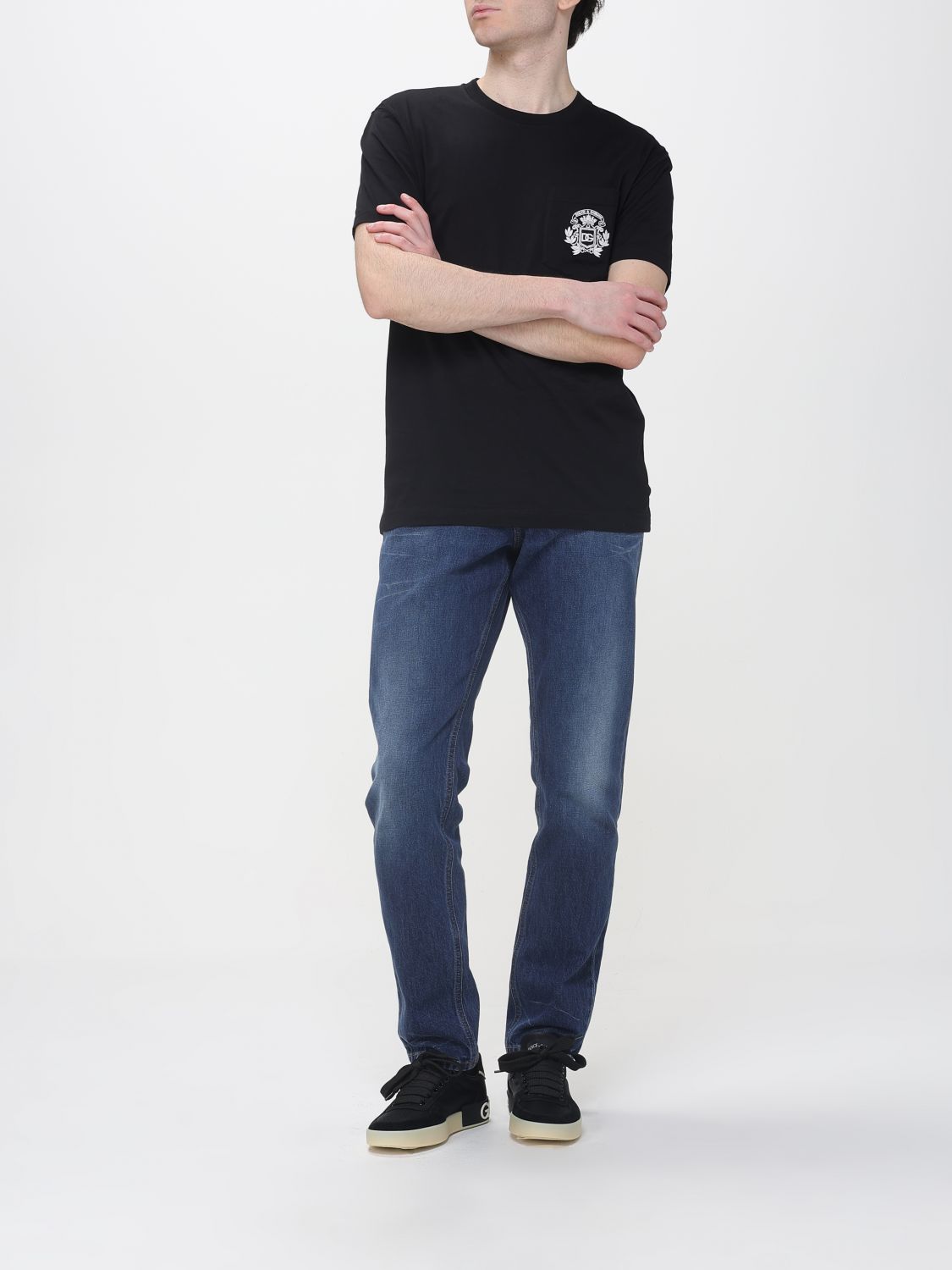 T-Shirt Men color Black