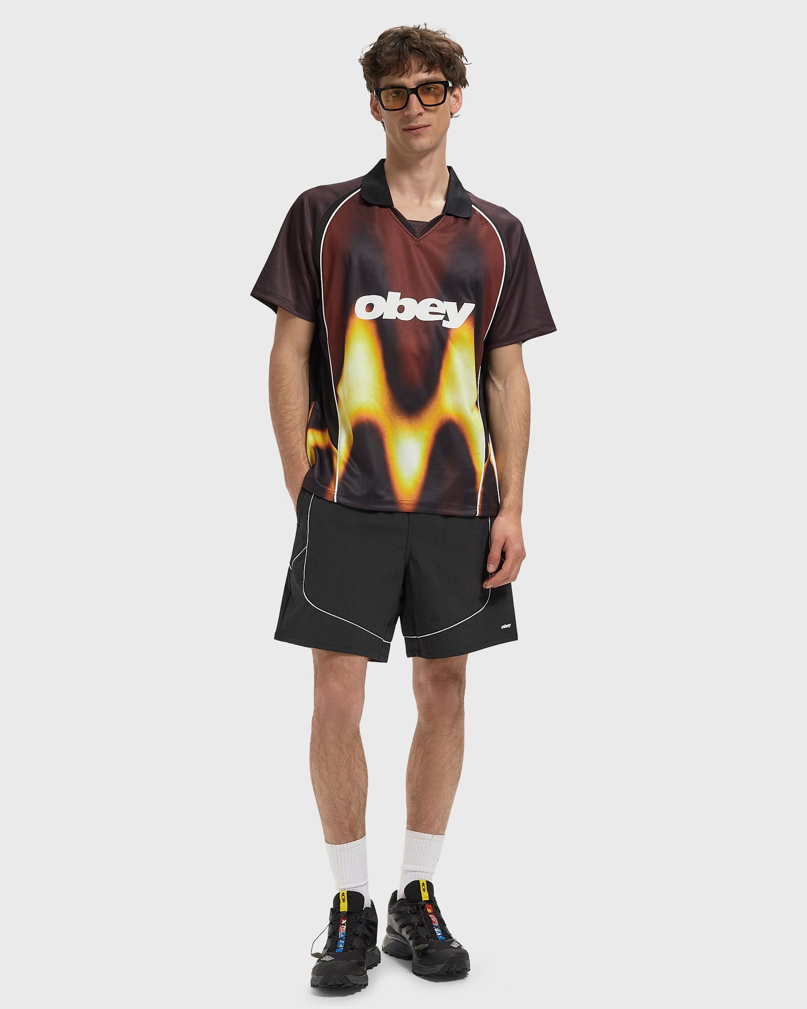 Corner short