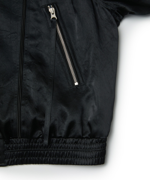RAZOR JACKET