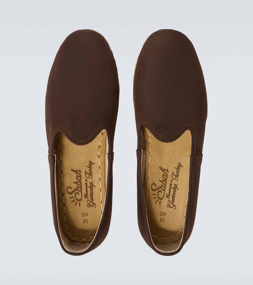Leather slip-on shoes