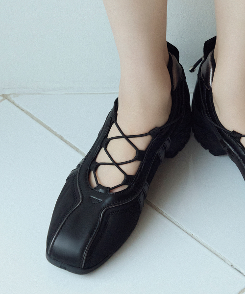 BLISS HEEL STRING SNEAKERS