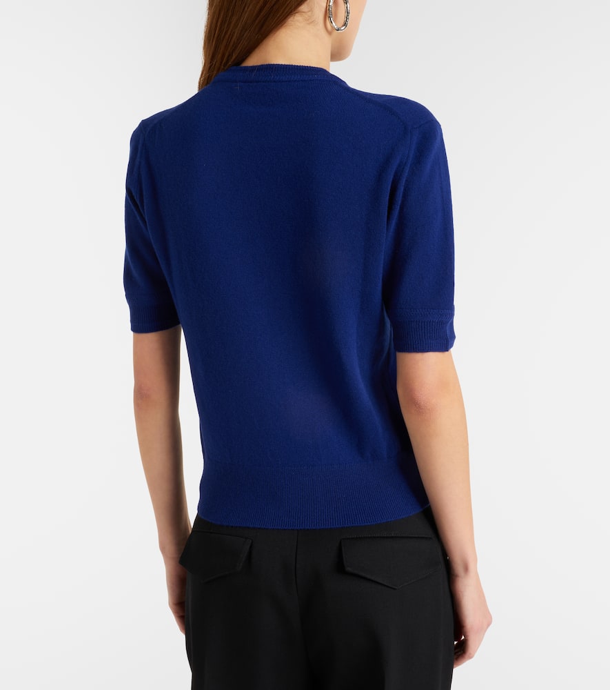 Virgin wool sweater