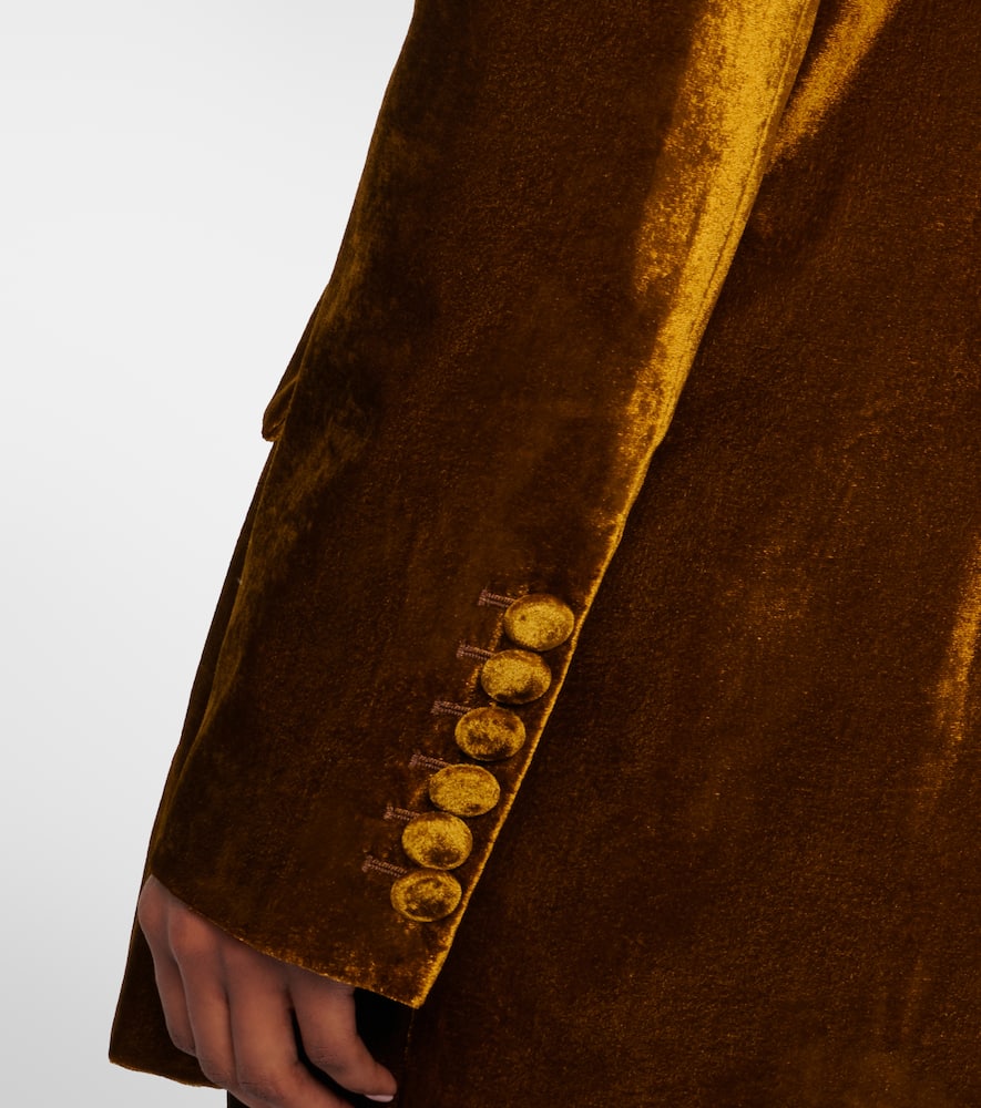 Double-breasted velvet blazer