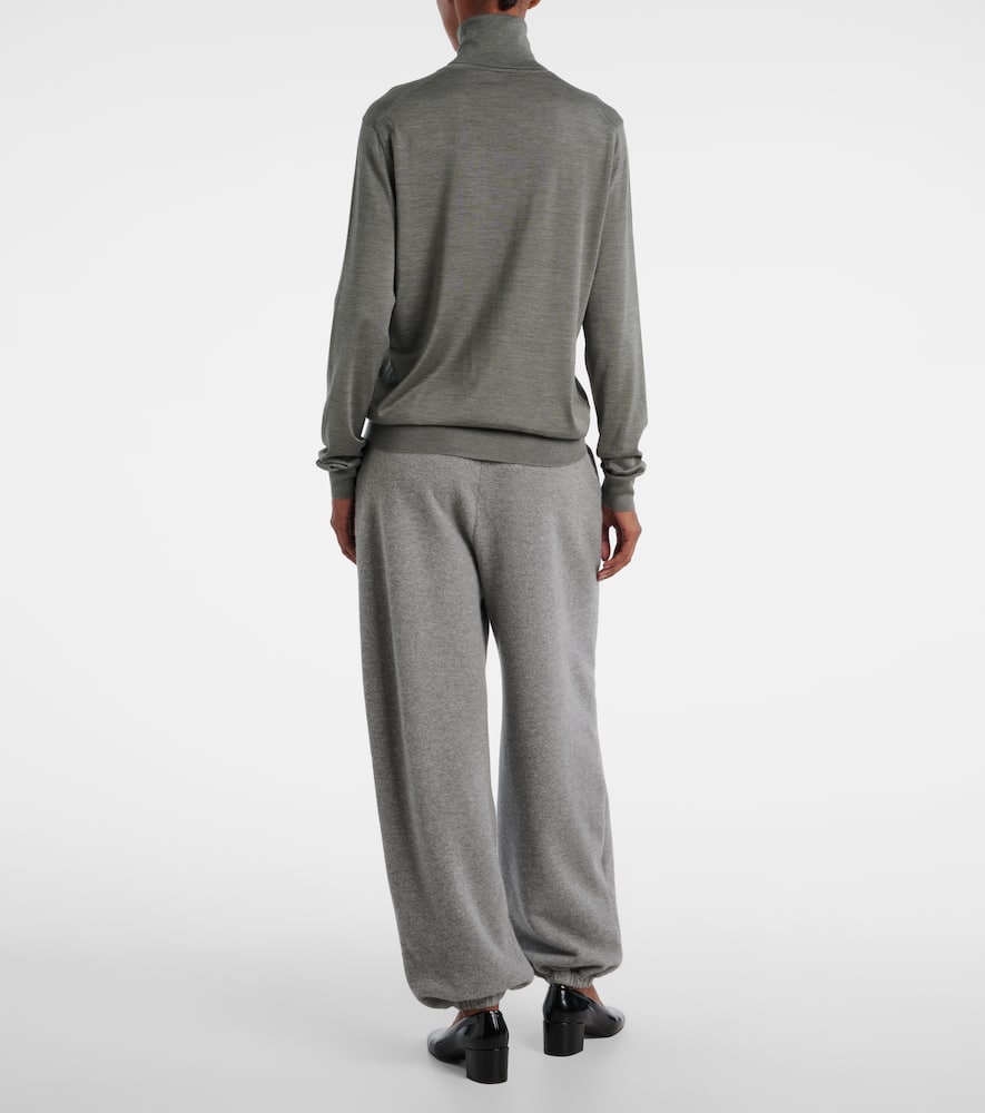 Liwen silk turtleneck top