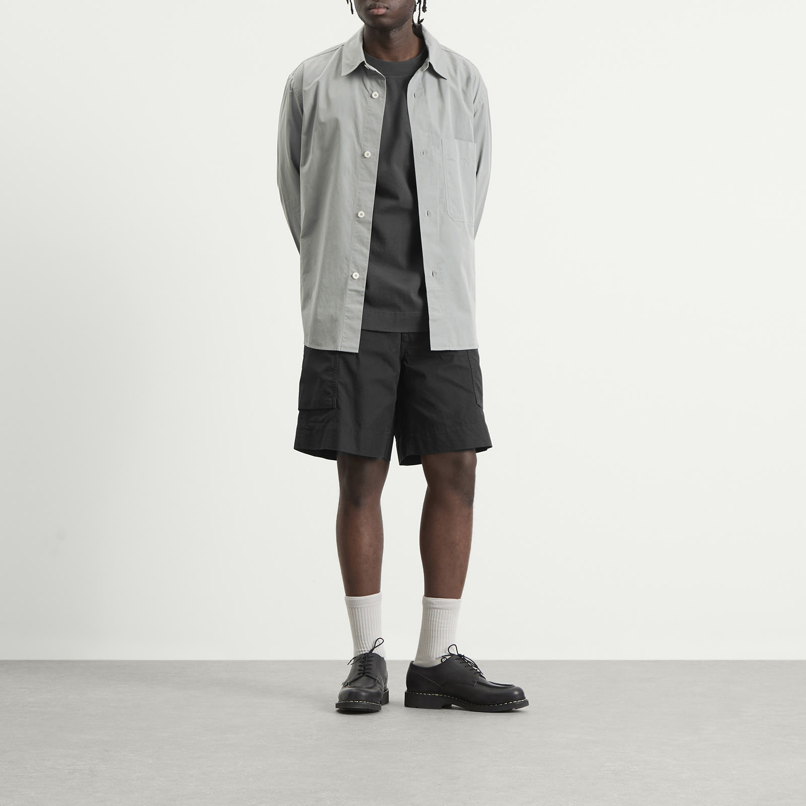 Men's Cargo Pocket Shorts in Black