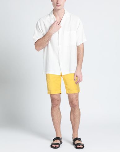 At. p.co Man Shorts & Bermuda Shorts Yellow