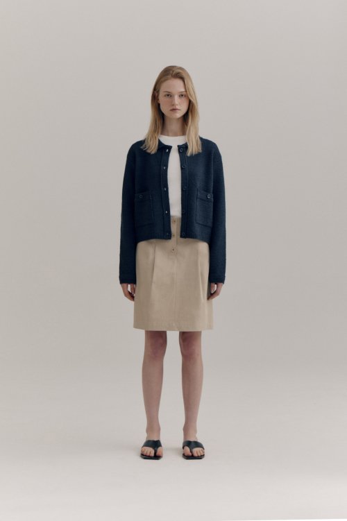 Button skirt