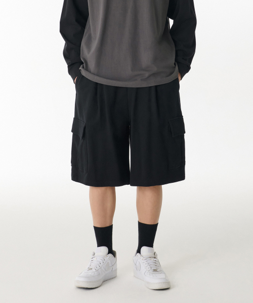 One Pleat Cargo Bermuda Sweat Pants