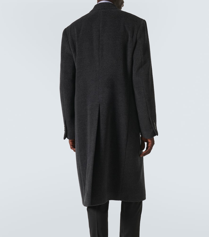 Double-breasted virgin wool overcoat