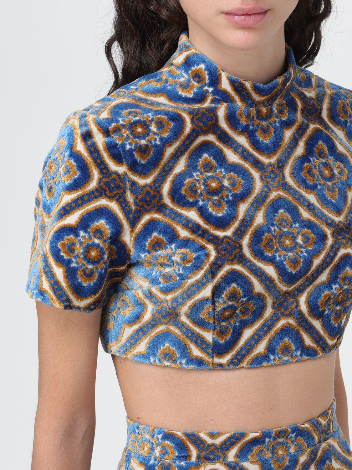 Top Woman color Blue