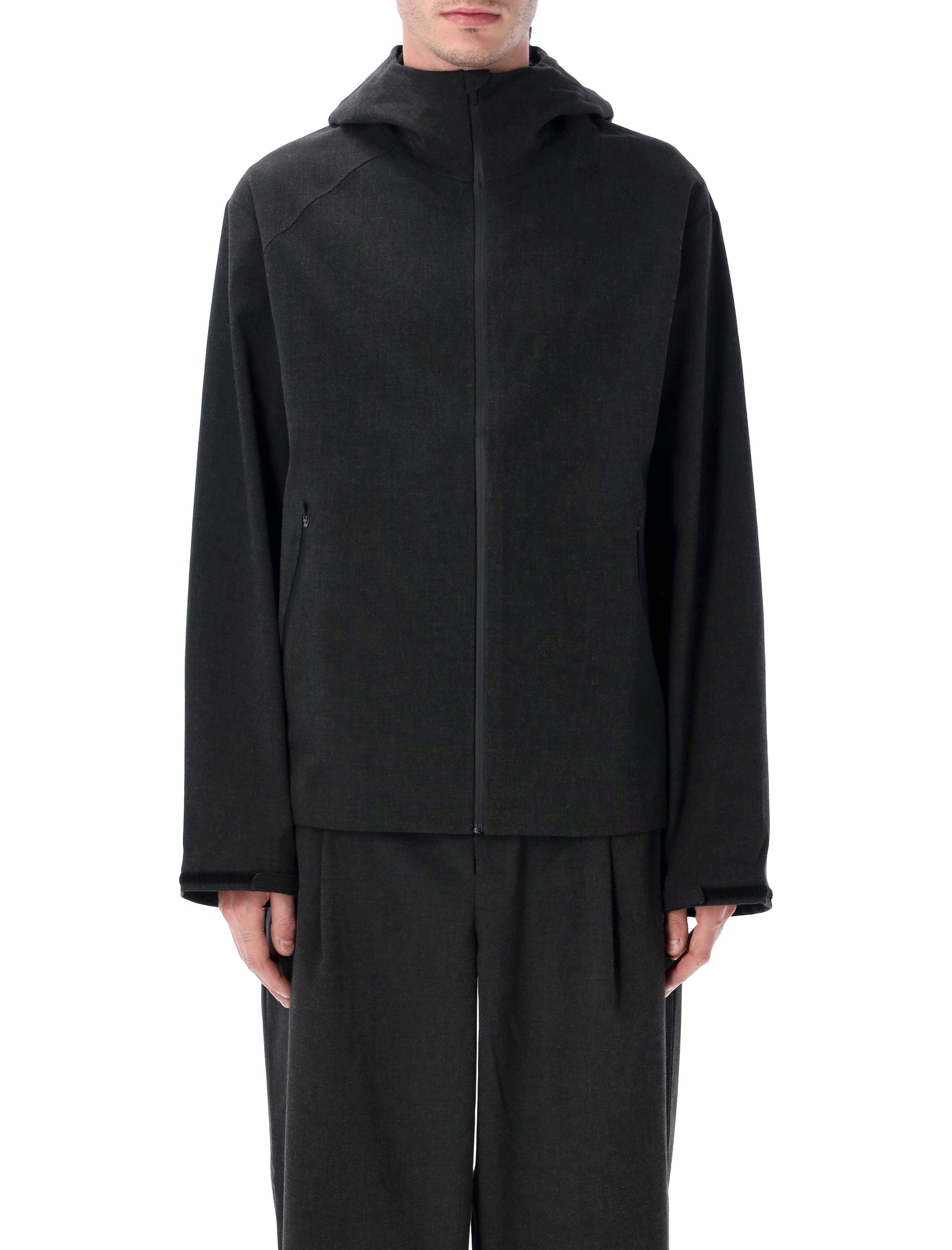 Men's Performance Hooded Jacket - Lightweight and Versatile (Size L)
