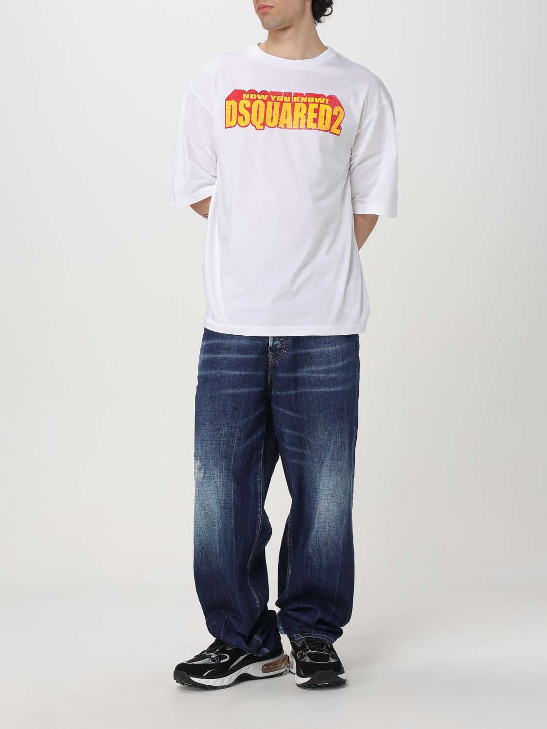T-Shirt Men color White