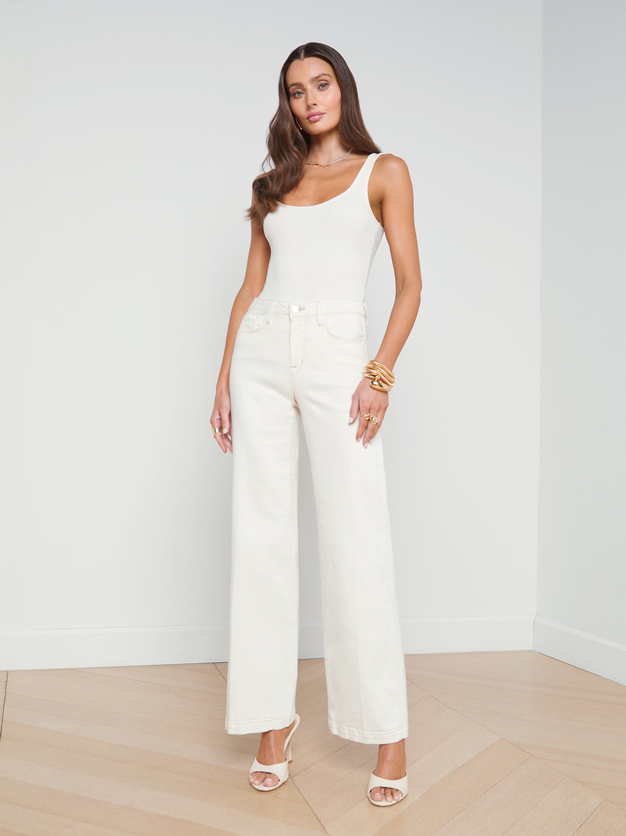 Scottie Wide-Leg Jean In Macadamia