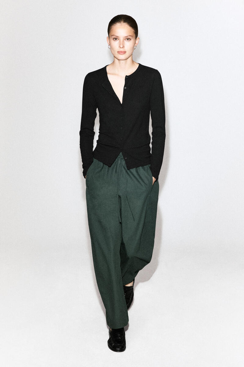 Elasticated Barrel-Leg Pants