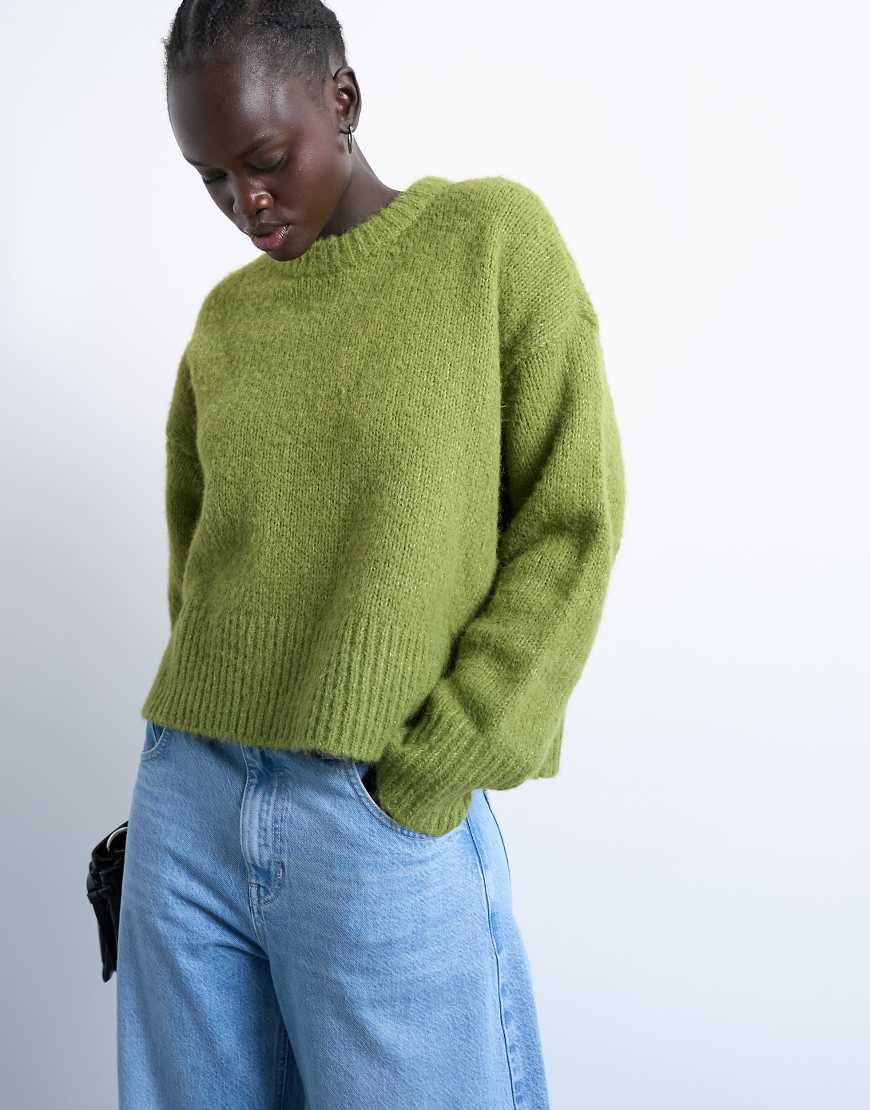 Knitted mid ultimate jumper in green
