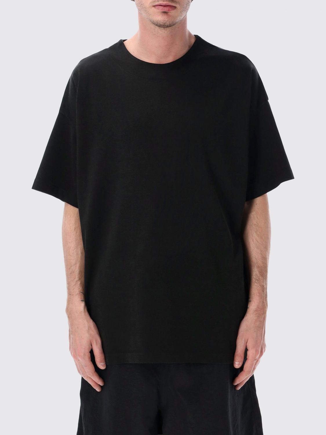 T-Shirt Men color Black