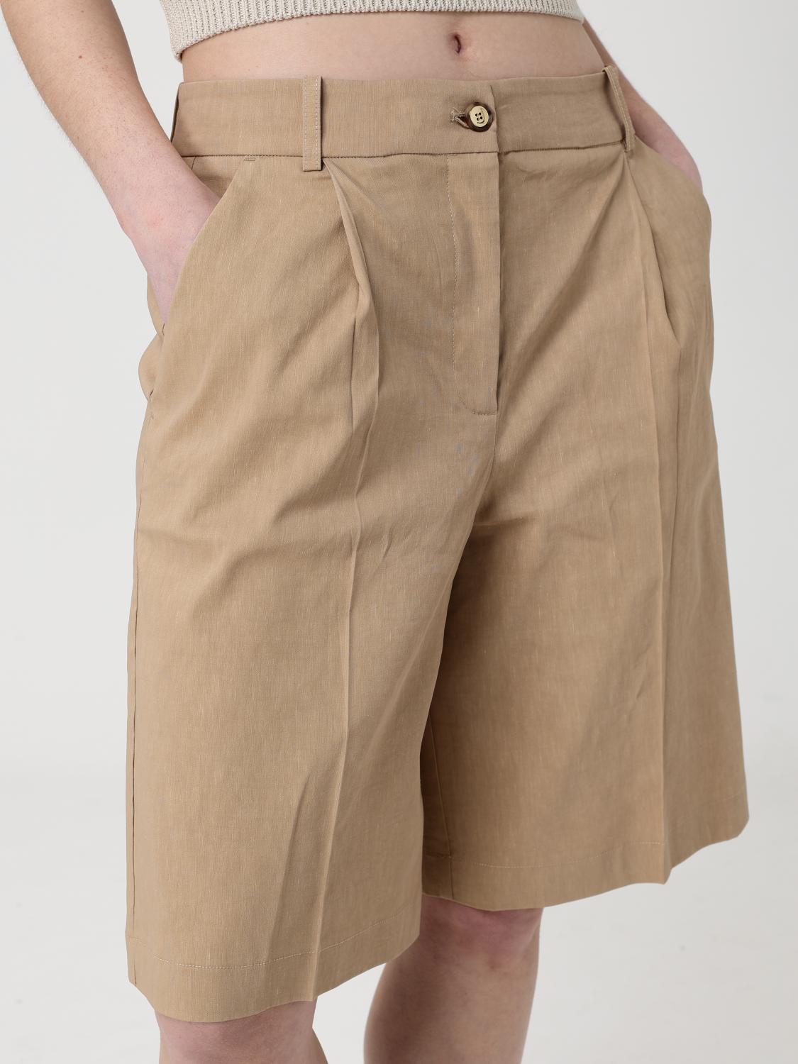 Shorts Woman color White